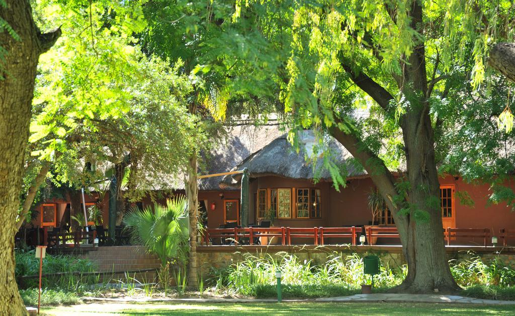 Cresta Marang Gardens Hotel Francistown Kültér fotó